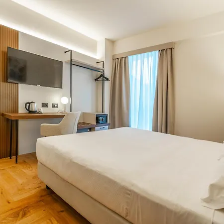 Ξενοδοχείο Madi City Hotel