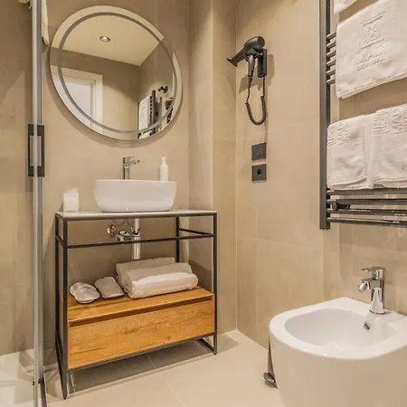 Madi Л'Акуила