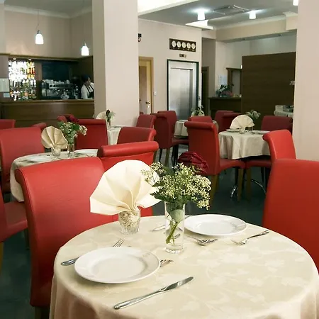 Madi City Hotel Ξενοδοχείο