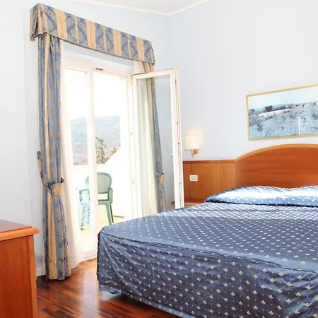 Ξενοδοχείο Madi City Hotel