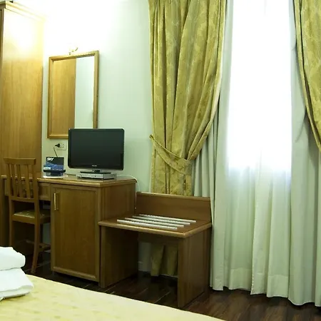 Madi City Hotel Ξενοδοχείο