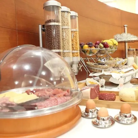 Ξενοδοχείο Madi City Hotel Λ' Άκουιλα