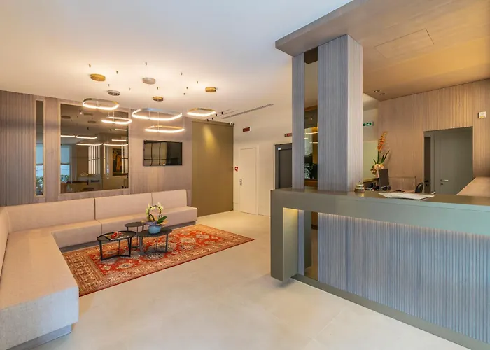 Hotel Madi LʼAquila